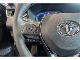 Toyota RAV4 (2025) thumbnail 25