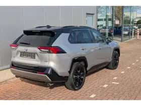 Toyota RAV4 (2025) thumbnail 8