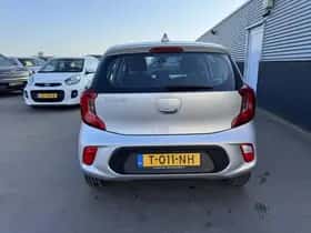Kia Picanto (2023) thumbnail 33
