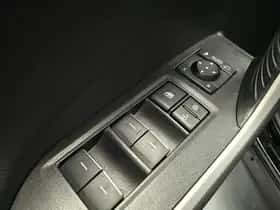 Toyota RAV4 (2024) thumbnail 33