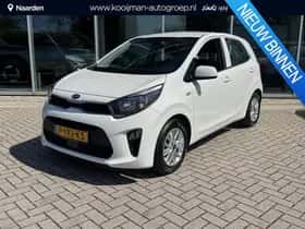 Toyota Yaris (2017) thumbnail 48