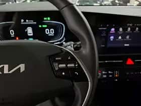 Kia Niro (2022) thumbnail 32