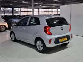 Kia Picanto (2021) thumbnail 6