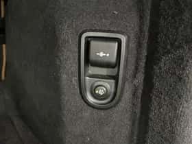 BMW 5-Serie (2023) thumbnail 64