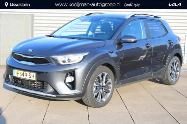 Kia Stonic (2020) thumbnail 1