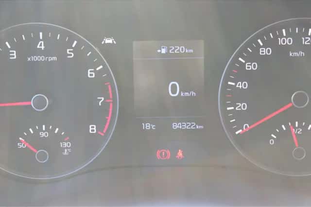 Kia Stonic (2020) thumbnail 19