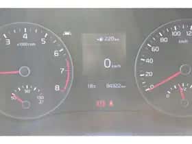 Kia Stonic (2020) thumbnail 19