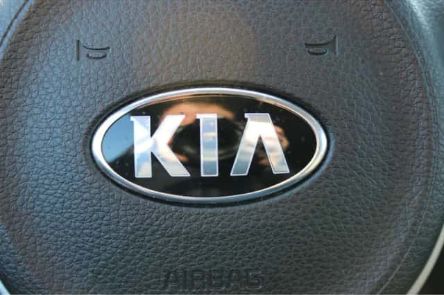 Kia Stonic (2020) thumbnail 21