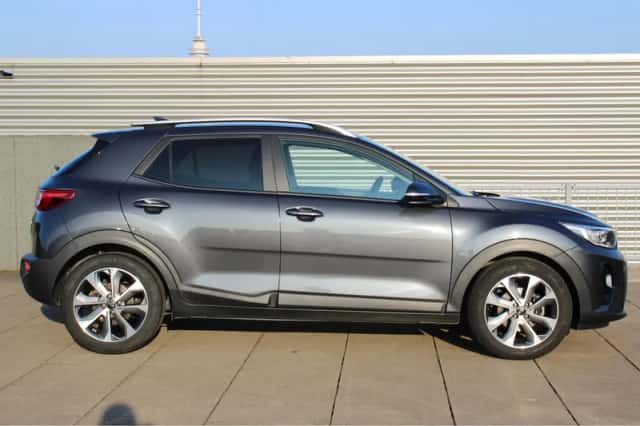 Kia Stonic (2020) thumbnail 6