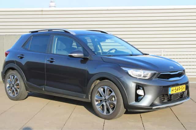 Kia Stonic (2020) thumbnail 7