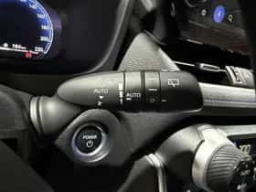 Toyota RAV4 (2024) thumbnail 17