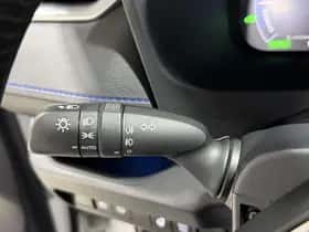 Toyota RAV4 (2024) thumbnail 54