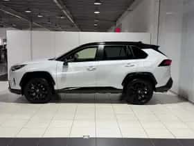 Toyota RAV4 (2024) thumbnail 7