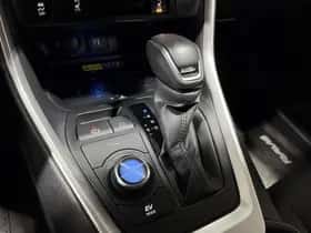 Toyota RAV4 (2024) thumbnail 63