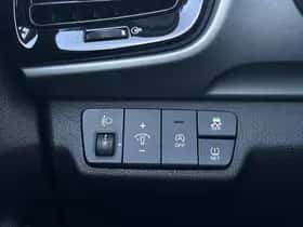 Kia Stonic (2022) thumbnail 60