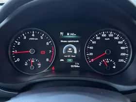 Kia Stonic (2022) thumbnail 66
