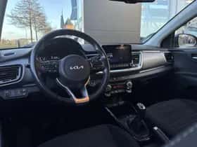 Kia Stonic (2022) thumbnail 9