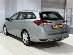 Toyota Auris (2016) thumbnail 24