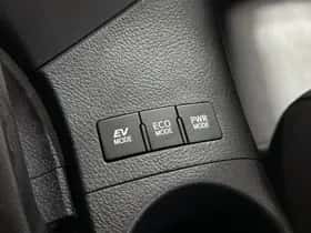Toyota Auris (2016) thumbnail 27
