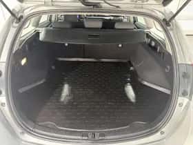 Toyota Auris (2016) thumbnail 32