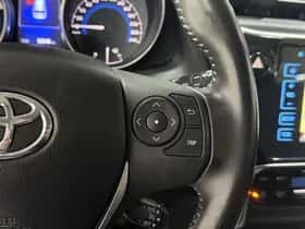 Toyota Auris (2016) thumbnail 42