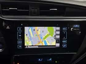Toyota Auris (2016) thumbnail 52