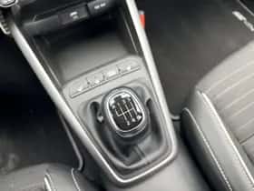 Kia Stonic (2025) thumbnail 32