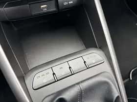 Kia Stonic (2025) thumbnail 60