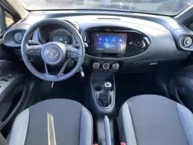 Toyota Aygo (2024) thumbnail 69