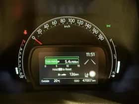 Toyota Aygo (2022) thumbnail 5
