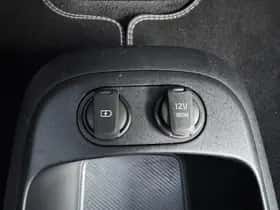 Kia EV6 (2024) thumbnail 47