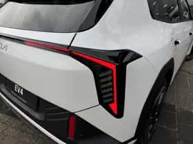 Kia EV4 (2026) thumbnail 8