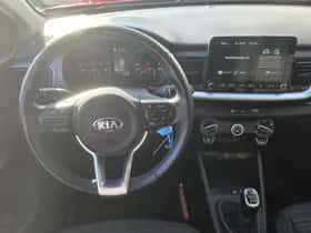 Kia Stonic (2021) thumbnail 18