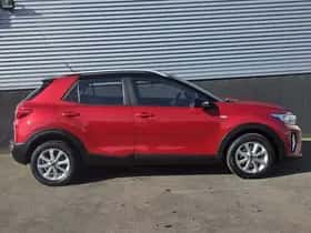 Kia Stonic (2021) thumbnail 52