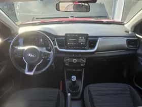 Kia Stonic (2021) thumbnail 61