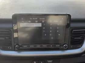 Kia Stonic (2021) thumbnail 66