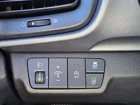 Kia Stonic (2021) thumbnail 80