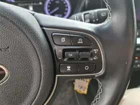 Kia Niro (2019) thumbnail 45
