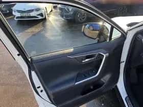 Toyota RAV4 (2020) thumbnail 29