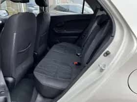Kia Picanto (2013) thumbnail 17