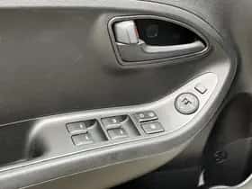 Kia Picanto (2013) thumbnail 29