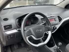 Kia Picanto (2013) thumbnail 38