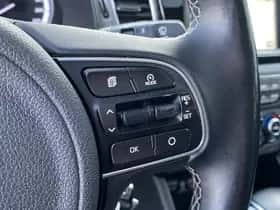Kia Niro (2018) thumbnail 24