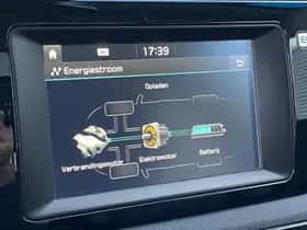 Kia Niro (2018) thumbnail 44