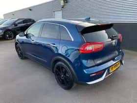 Kia Niro (2018) thumbnail 57