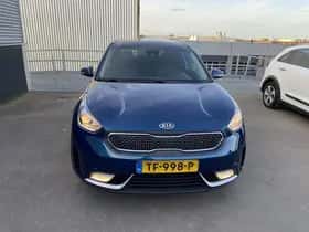 Kia Niro (2018) thumbnail 62