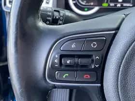 Kia Niro (2018) thumbnail 76