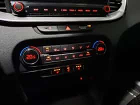 Kia Ceed Sportswagon (2022) thumbnail 17