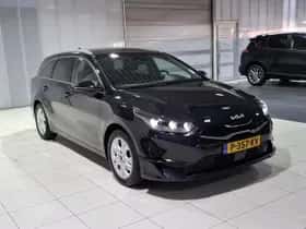 Kia Ceed Sportswagon (2022) thumbnail 3