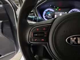 Kia Niro (2019) thumbnail 10